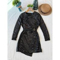 ราคา ใหม่ มือหนึ่ง งานป้าย Poonyisa ไม่มีป้ายกระดาษ เดรสสีดำปักวิ้งๆ ช่วงข้างซีทรูเซ็กซี่ๆ (27893854687)