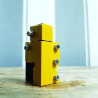 ราคา MC2THAILAND THE CAP OPENER CYRAX MODEL 01 ที่เปิดฝาจีบ ที่เปิดขวด Made in THAILAND ไรท์สาระกับครูแว่น Tec40store Thecapo (28725207236)