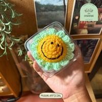 ราคา พร้อมส่ง HA07 MOON HANDMADE พวงกุญแจไหมพรม ทานตะวันยิ้ม (27903631492)