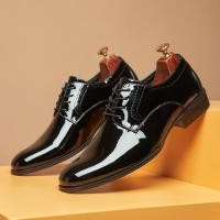 ราคา British Brooke Shiny Pointed Toe รองเท้าผู้ชายแกะสลักสิทธิบัตรหนังธุรกิจรองเท้าอย่างเป็นทางการ Casual Lace Up งานแต่งงานรองเท้า Derby (57101863139)