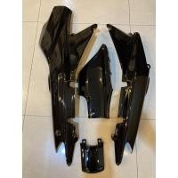 ราคา ฝาข้าง บวกฝาปิดท้ายเบาะ ฝาปิดแบต WAVE 100 รุ่นแรก สีดำ 4ชิ้น (14045104975)