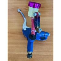 ราคา ปั๊มดิสเบรคบน น้ำเงิน ฝาชมพู SPT (13017404291)