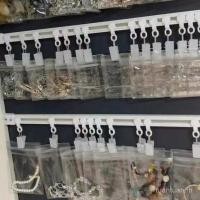 ราคา แขวนผนังชั้นเก็บเครื่องประดับต่างหูต่างหูสร้อยข้อมือเฉพาะครัวเรือนหอพักมัลติฟังก์ชั่ที่ไร้รอยต่อติดตั้ง (40162237444)