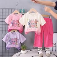 ราคา ชุดเด็กผู้หญิงฤดูร้อน ชุดใหม่สำหรับเด็กผู้หญิง ชุดลาย Labubu เสื้อยืดแขนสั้นและกางเกงขายาว ชุดสองชิ้น (26381674399)