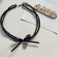 ราคา A060 สร้อยคอลูกปัดสีดำตกแต่งริบบิ้นและจี้หัวใจ (29154162831)