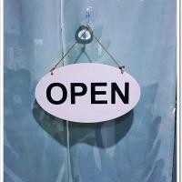 ราคา ป้ายเปิดปิด open closed ป้ายแขวนเปิดปิดร้าน วงรี k10 sign01 แถมจุกยางติดกระจก (13457127995)
