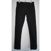 ราคา กางเกงยีนส์ uniqlo มือ 2 สีดำ เอว 30 นิ้ว สะโพก 38 นิ้ว เป้า 10 นิ้ว ปลายขากว้าง 6 5 นิ้ว ยาว 41 นิ้ว (56907327840)