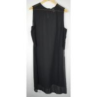 ราคา เสื้อคลุมซีทรู H M มือ 2 สีดำ แขนกุด ผ่าข้างทั้ง2ด้าน อก 42 นิ้ว ปลายกระโปรงกว้าง 21 นิ้ว ยาว 40 นิ้ว (51550178151)