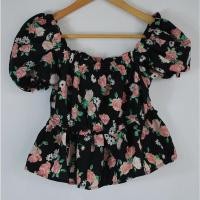 ราคา เสื้อลายดอก H M มือ 2 สีดำแขนตุ๊กตา ชายเสื้อระบาย อก 28 นิ้ว ยาว 17 นิ้ว (44224326619)