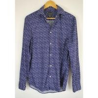 ราคา เสื้อเชิ้ตแขนยาว H M ลายดอกสีน้ำเงิน อก 38 นิ้ว ยาว 26 นิ้ว (41924106886)