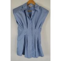 ราคา มินิเดรส H M มือ 2 สีฟ้า คอปก แขนกุด ไหล่เสริมฟองน้ำ กระดุมผ่าหน้า อก 30 นิ้ว ยาว 27 นิ้ว (40924342155)