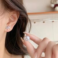 ราคา Zircon Bow Pearl Earrings Sweet Women Light Luxury Fresh Design Sense (42208790278)