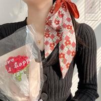 ราคา ผ้าพันคอไหมเล็กแฟชั่นลายดอกไม้สีแดงสำหรับผู้หญิง ตกแต่งฤดูใบไม้ผลิและฤดูร้อน ผูกกระเป๋า ผ้าไหมเทียม ของขวัญงานแต่งงาน ผ้าพันคอทำมือ (44201359300)