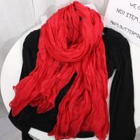 ราคา ผ้าพันคอผ้าฝ้ายลินินสีพื้น ผ้าพันคอไหมสไตล์ศิลปะย้อนยุคสำหรับผู้หญิง ฤดูใบไม้ร่วงฤดูหนาว ผ้าคลุมไหล่กันหนาวอเนกประสงค์ (28080861676)