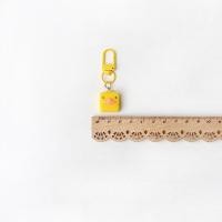 ราคา มาการอง สร้างสรรค์น่ารักสามมิติสแควร์สัตว์พวงกุญแจเป็ดน้อยสีเหลืองหมูจี้ขนาดเล็กนักเรียนกระเป๋านักเรียนกรณีดินสอเสน่ห์ (51156600120)