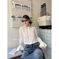 ราคา เสื้อครอปคอตตอลฝ้ายแต่งลูกไม้ฉลุแขนกระดิ่ง (57755941677)