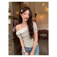 ราคา เสื้อยืดริ้วแขนตุ๊กตาปาดไหล่เฉียง (47957140829)