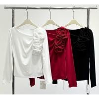 ราคา เสื้อแขนยาวคอปาดติดกุหลาบข้าง (47304354632)