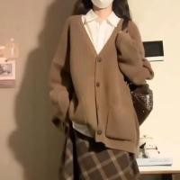 ราคา ชุดสูทสองชิ้น เสื้อสเวตเตอร์ขี้ผึ้งนุ่มและกระโปรงลายสก๊อต (48454438993)