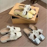 ราคา รองเท้าแตะสไตล์ฝรั่งเศสสแควร์นิ้วเท้า ลายลูกไม้โบว์ สำหรับฤดูร้อน (48407069874)