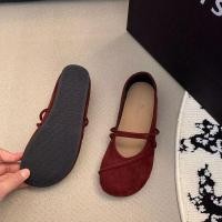 ราคา รองเท้าเบอร์เกンสต๊อก สไตล์ย้อนยุค นุ่มสบาย เหมาะสำหรับใส่วันdaily wear (46357075895)