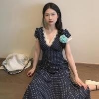 ราคา ความรู้สึกการออกแบบย้อนยุคลูกไม้ลูกไม้ลายจุดแขนสั้นชุดยาวแฟชั่นคอวีอารมณ์ระดับไฮเอนด์ชุดฝรั่งเศสผู้หญิง (28657356846)
