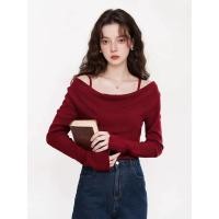 ราคา ชุดสองชิ้นแบบเปิดไหล่เชื่อมต่อเสื้อถักแขนยาว (57653672025)