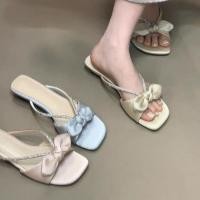 ราคา รองเท้าแตะแฟชั่น หน้าสวมโบว์แต่งอะไหล่H งานน่ารักๆ หนังนิ่มพื้นนุ่ม ส่งของทุกวันส่งของไ (49853937998)