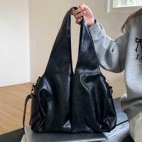 ราคา American Retro Oil Wax Leather Tote Bag สีดำ ขนาดใหญ่ หนังวานิชแบบน้ำมัน กระเป๋าสะพายข้างและสาย crossbody สำหรับการเดินทาง (44326009385)