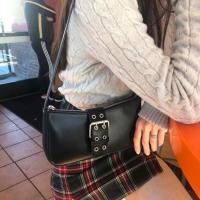 ราคา หัวเข็มขัดหนังทรงเก๋พร้อมกระเป๋าสีดำสำหรับสาวๆ และกระเป๋าสะพายไหล่ทันสมัย (41660892840)