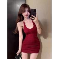 ราคา ราคาพิเศษ F X ชุดเดรสสายเดี่ยวจีบคอเชือกแขวนคอสีแดงไวน์อารมณ์โชว์หลังฤดูร้อนสาวร้อนรัดรูปกระโปรงสะโพกกระโปรงเอวสูง (29309016523)