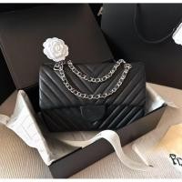 ราคา Top V Pattern 1112 CF Chain Bag Flip Shoulder Bag 25cm 265519 (43975030855)