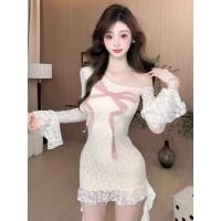 ราคา สไตล์เกาหลีหวานเผ็ดบริสุทธิ์ปรารถนาสไตล์โบว์สีคมชัดไหล่เฉียงแขนยาว (29564779253)