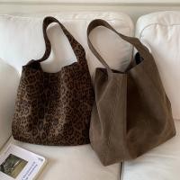 ราคา กระเป๋าสะพายข้าง NICHES Commuter Tote สำหรับผู้หญิง ดีไซน์ retro พร้อมฝาปิดกระจกเงา ขนาดใหญ่ พกพาสะดวก เหมาะสำหรับฤดูใบไม้ร่วงถึงหนาว (48204444872)