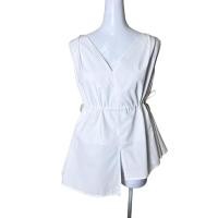 ราคา MC STUDIOS เสื้อคอวี แขนกุด (27453511327)