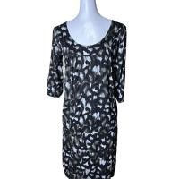 ราคา BCBG เดรสคอกลม แขนสามส่วน (22363814783)