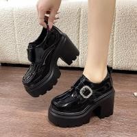 ราคา รองเท้าโลฟเฟอร์ส้นสูงสุภาพสตรียางส้นหนา 10 ซม ออกแบบใหม่ หนังแท้สีดำ สวมใส่ง่าย (53807410413)