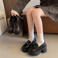 ราคา รองเท้าโลฟเฟอร์สตรี สไตล์วิทยาคัท ส้นและพื้นหนา สีดำและน้ำตาล สำหรับผู้หญิง (47357183637)