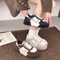 ราคา รองเท้ากีฬาสำหรับผู้หญิง เพิ่มความสูง พื้นหนา สไตล์วิทยาเขตย้อนยุค (51607551791)