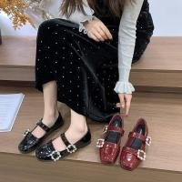 ราคา รองเท้าแมรี่เจนส้นเตี้ยขอบเปิดกว้างสไตล์เกาหลี สำหรับผู้หญิง พร้อมให้เลือกสีดำและสีแดง (49856622949)