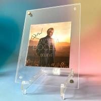 ราคา พร้อมส่ง ลายเซ็นสด ของแท้ CD ซีดีเพลง Andrea Bocelli Believe signed cd (25192941856)