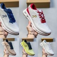 ราคา On Cloudzone รองเท้าวิ่งสำหรับผู้ใหญ่ สีแดงและสีขาว (57207032464)