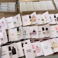 ราคา น้ำหอมตัวอย่างกล่องตาบอดขนาดเล็ก 3 ขวดจัดส่งแบบสุ่ม น้ำหอมทดลอง 2ml ใส่กระเป๋าไปได้ทุกที่ ใช้ง่าย สะดวกพกพา (54257139851)