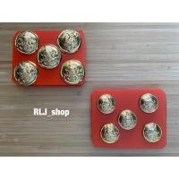 ราคา กระดุม ชุดขาว ทบ ทหารบก 5 เม็ด ชายและหญิง (13891356194)