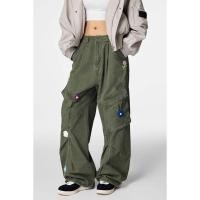 ราคา YOUTANG Retro Cargo Pants มีหลายกระเป๋าและเย็บปักลายดอกไม้ (50806855716)