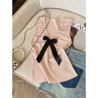 ราคา เสื้อกล้ามโบว์ถัก Dopamine Seaside Island Top (52406574883)