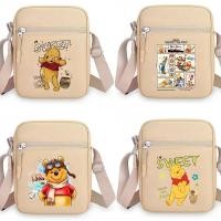 ราคา Winnie the Pooh Bag การ์ตูนพิมพ์กระเป๋าสะพายข้างกระเป๋าแฟชั่นทรงสี่เหลี่ยมกระเป๋าเดินทางอเนกประสงค์ (26629029808)