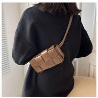 ราคา พร้อมส่ง กระเป๋าคาดอก กระเป๋าคาดอกชายหญิง สไตล์สานมินิมอล (23120002173)