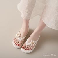 ราคา รองเท้าแตะหนาsole ลายดอกไม้โรมันสำหรับผู้หญิง ใช้งานกลางแจ้งและนักเรียน ออกแบบมาเพื่อป้องกันลื่นไถล (46853896364)