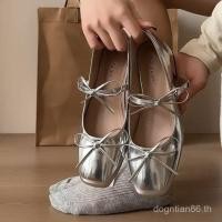 ราคา รองเท้า Mary Jane สไตล์นางฟ้าฝรั่งเศส มีส้นหนาและเข็มขัดผูกโบ (42627857687)